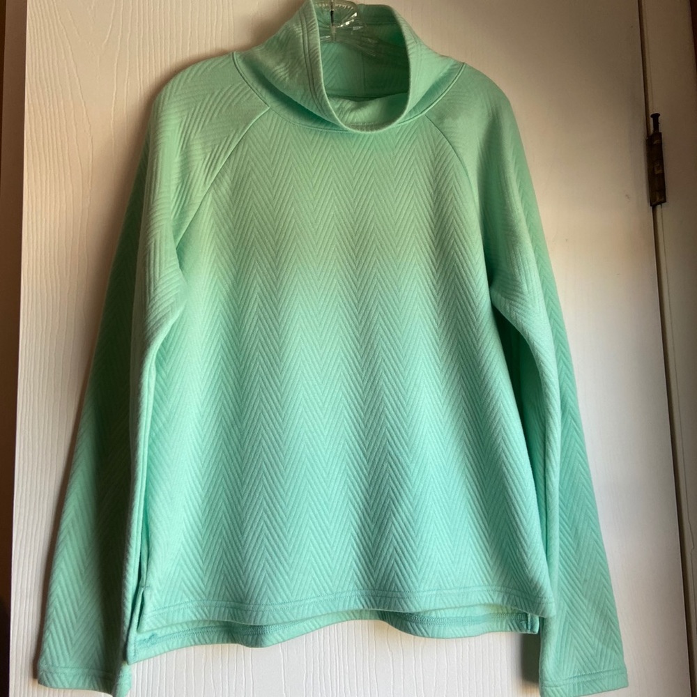 Mint green Tek Gear sweatshirt